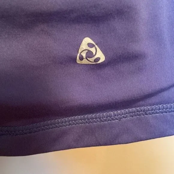 ⭐️JOCKEY TANK - Picture 2 of 9